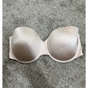 Dreamfit Bra Women 38DD Beige Strapless Underwire Molded Cup Stay Put 7523